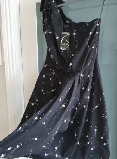OASIS Rockstar silk n stud one-shoulder Sz 10 - Bnwt Rrp 81 euro