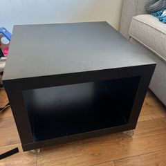 Coffee table on wheels