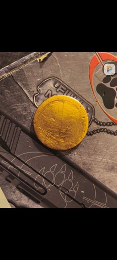 1700s three guineas gold coins (scrap,)