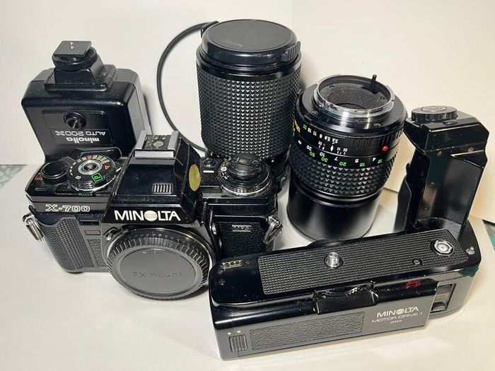 Minolta X-700 35mm film camera