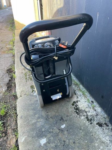 Carpet Cleaner Karcher BRC 30/15 C