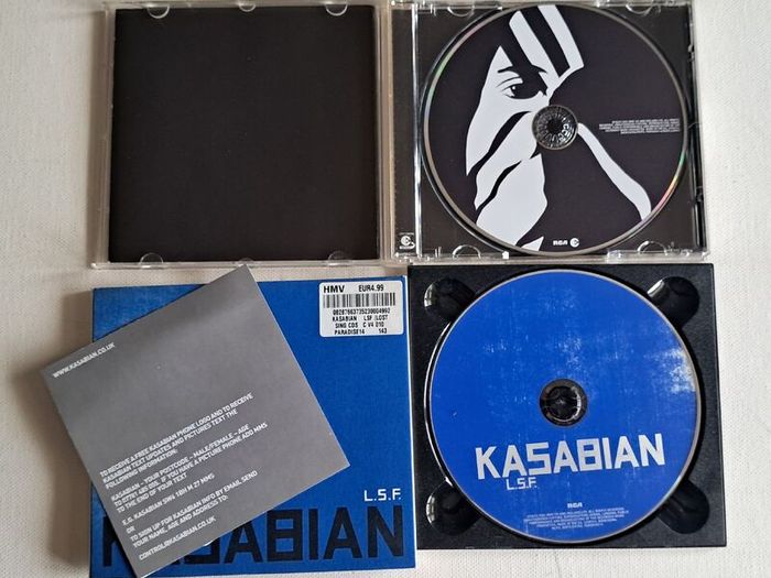 Kasabian x 2