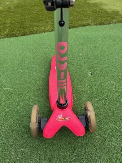 Pink Micro Scooter