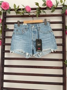 shorts Bnwt Levi shorts w28.  501 style