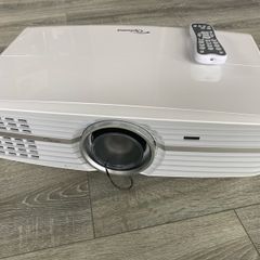 Optoma UHD60 4k projector