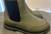 Girls boots UK 3