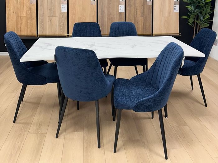 Extendable dining table with chairs on sale