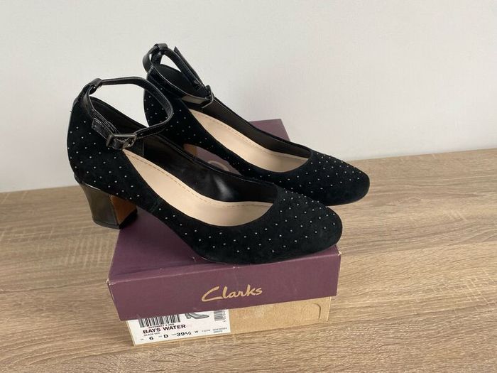 Ladies Shoes