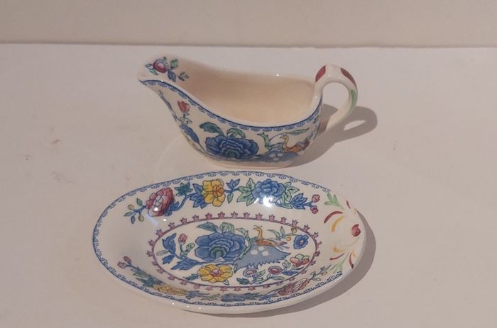 Beautiful Vintage Masons Ironstone Individual Gravy Boat and Matching Underplate in the Regency Pattern, Circa 1940 - Unusual Size