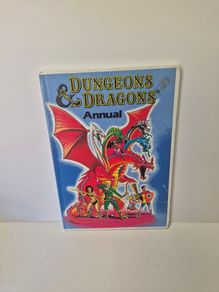 Vintage 1987 Dungeons & Dragons Annual  Excellent Condition (UK/Ireland Edition)