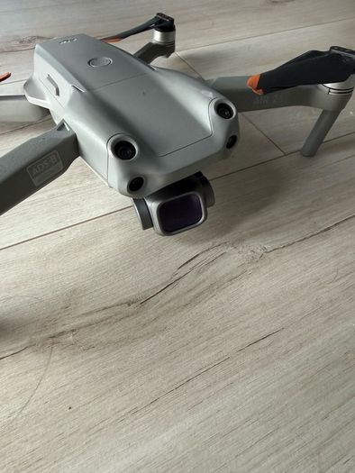 DJI Air 2S Fly More Combo Excellent Condition with 3 Batteries & ND Filters
