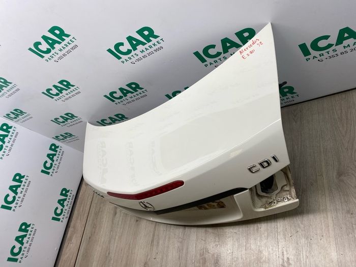2012 Mercedes E220 E Class Coupe Bootlid Tailgate white