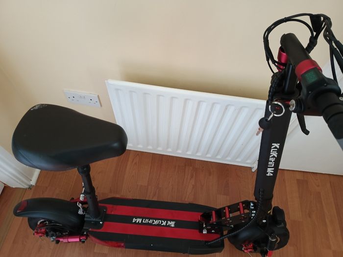 Electric scooter