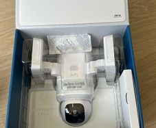 Eufy Floodlight Camera E30 - Brand New