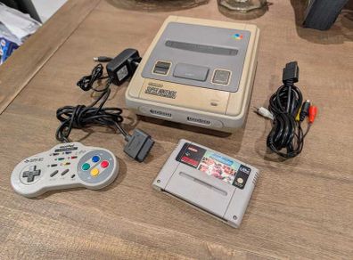 Nintendo Joy - SNES - Original Nintendo Super Nintendo Entertainment Console Plus Game - #420