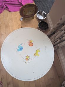kids table and chair
