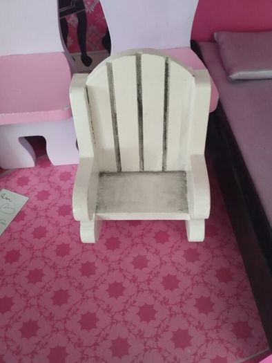Large Doll House
