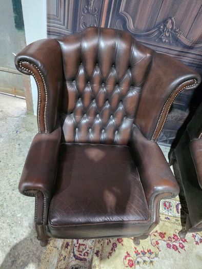 2+1+1 chesterfield
