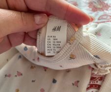 Girls clothes from 6-9 months to 12-18 months some are used few times some are used more , all in good condition. Have some shoes size 20 to 22