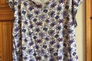 Weird Fish Ladies Floral 100% Organic Cotton T Shirt Size 20 Includes Postage