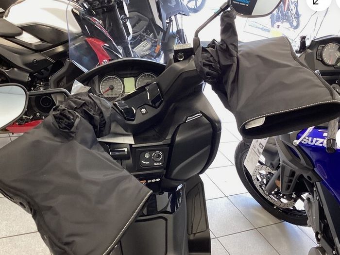 Tucano Urbano muffs - Tucano Urbano R323 Handgrip Covers