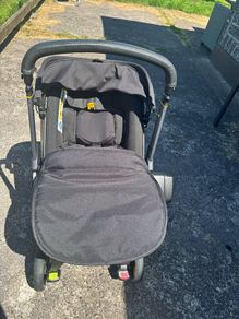 Doona i & isofix base