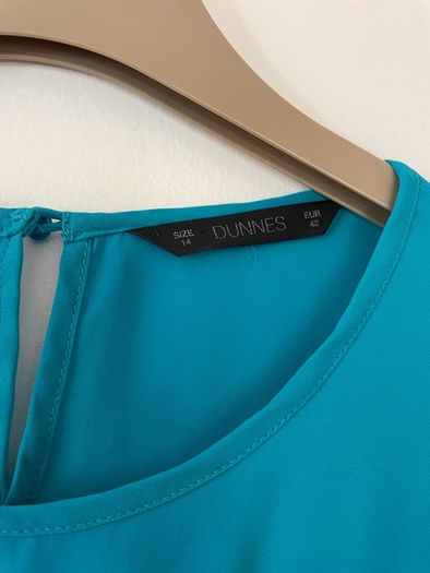 Dunnes Ladies top colour aqua size 14