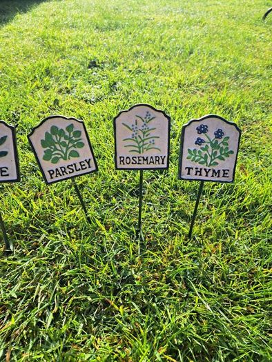 cast iron herb set