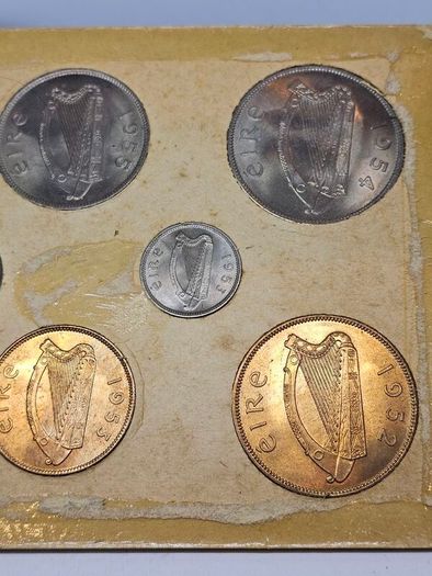 Ireland 1953 1954 1955 Coin Set in Original Holder Stunning Uncirculated Lustrous Coins! Amazing Set!!