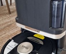 Shark Pro 2in1 Self-clean Robo