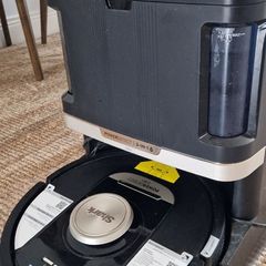 Shark Pro 2in1 Self-clean Robo