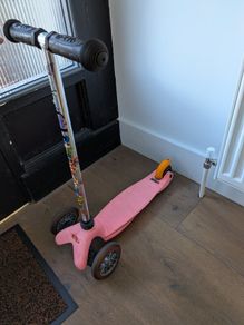 Kids Micro scooter (pink)