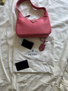Prada re-edition 2000 mini bag pink