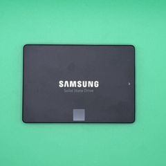 Samsung Evo 850 240GB SSD Storage Drive