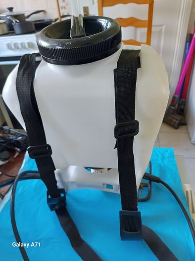 TAHOE 15 Litre Backpack Sprayer in excellent condition