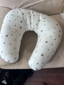 Free Breastfeeding pillow