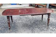 Extending Dining Table KAS634