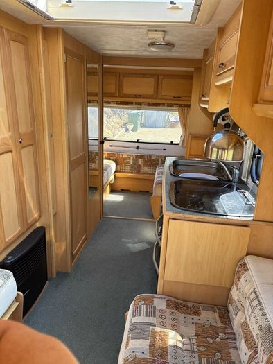Corona Compass 505 Caravan