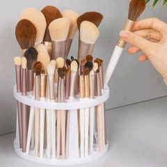 Bnwt make up brush holder