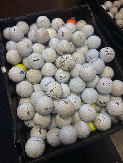100 Golf Balls