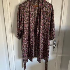 Victorias Secret ladies dressing gown