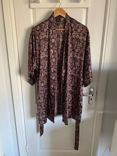Victorias Secret ladies dressing gown