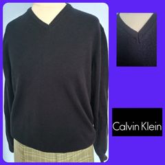 Calvin Klein Merino wool V neck jumper, sz M, vg condition, D18 post 8e