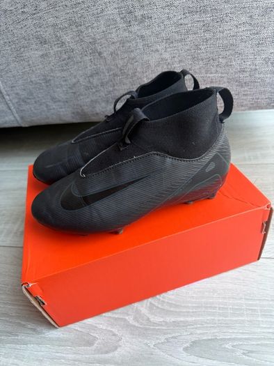 Soccer boots nike