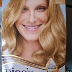 Clairol Nice n Easy Light Blonde