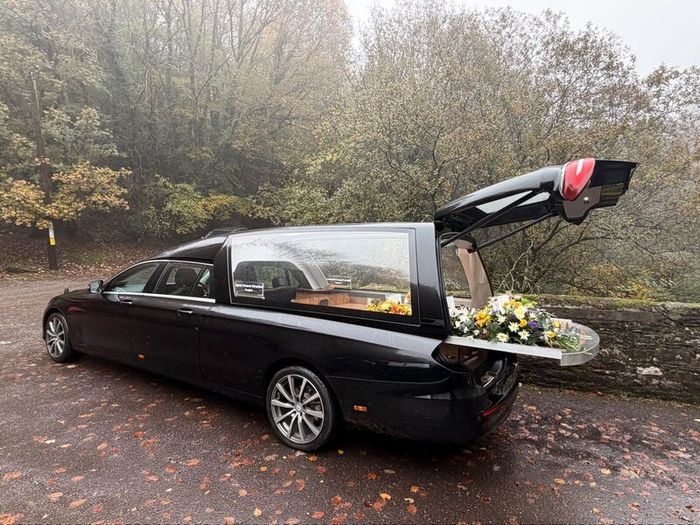 Mercedes five door Hearse