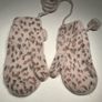 river island animal print mittens Image 8