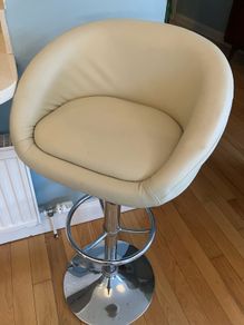 Cream leather high stool