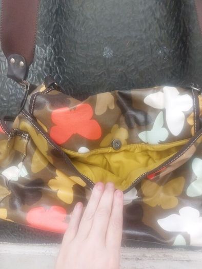 OiOi nappy bag (post included)
