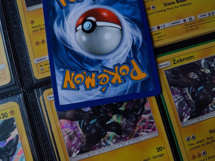 Gallade ! Holo Rare ! from Plasma Storm Set ! 2012 ! Pokemon Card !